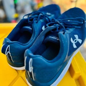 Underarmour athletic running shoes
